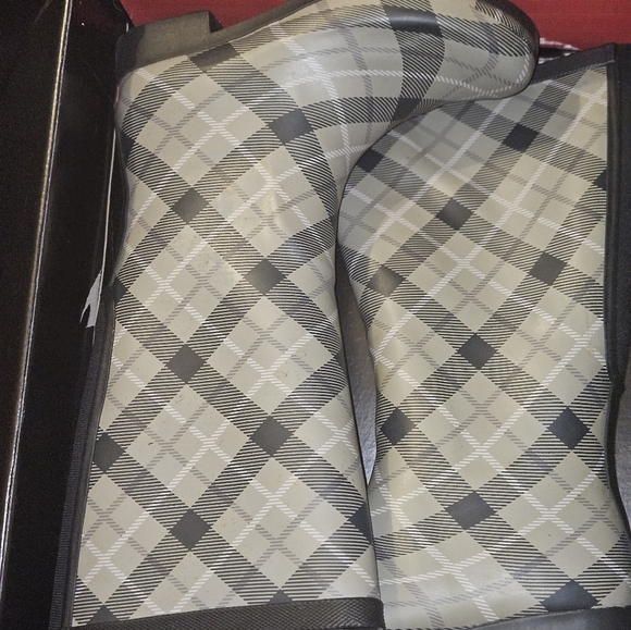 Chooka boots - Picture 3 of 8